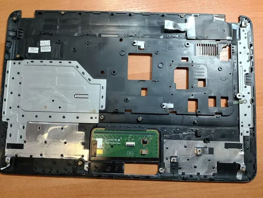 Купити HP Compaq CQ58 топ кейс часть под клавиатурой