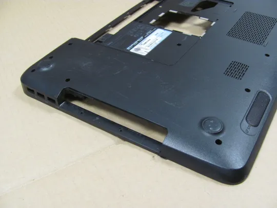 719-1  Кришка дно піддон корпуса 0WD05F 3CR03BCWI00 для  Dell Inspiron 17R N7110 оригінал Продаж