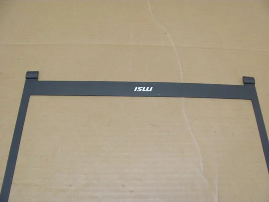 номер0945-16  рамка матриці,matrix frame,Окантовка дисплея,Рамка екрана,Корпус рамка матриці 3077B1B212   для  MSI GS73 GS73VR оригінал Де купити