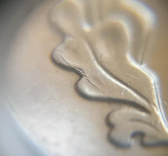 (7744) 25 копійок 2015 1ЕБм розколи на аверсі + засмічення на реверсі (25 копеек 2015 брак) 1ЕБм 1ЕБд Ціна