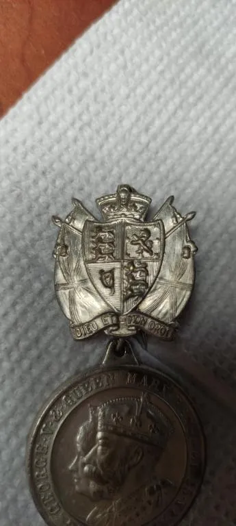 1935 год РЕДКАЯ медаль Король Георг Пятый и Королева Мэри 25 лет правления Великобритания dp351. Інтернет-аукціон