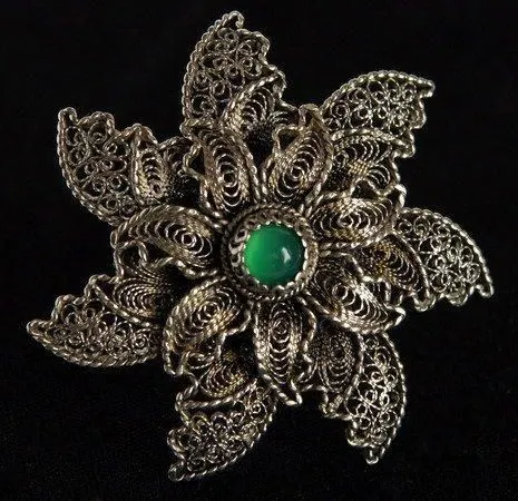 Купити Срібна брошка зі смарагдовим хризопразом 800 проба Germany