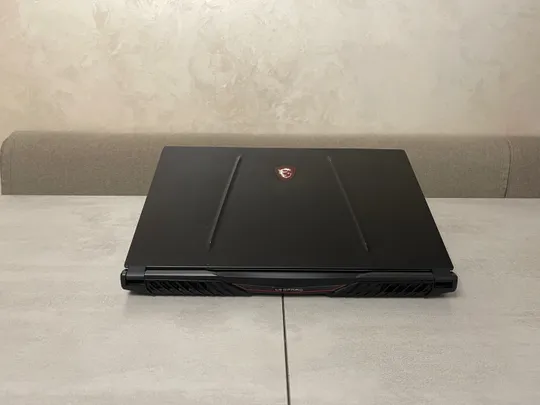 Ігровий ноутбук MSI GL75 Leopard 10SFK-029US, 17,3 FHD IPS, i7-10750H, 16GB, 512GB SSD+500GB HDD, nVidia GeForce RTX 2070 8GB Недорого