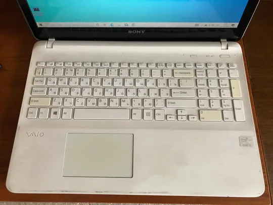 Ноутбук Sony SVF15 i3-3217U/6GB/SSD 120GB/InteHD+GF GT 740M Інтернет-аукціон