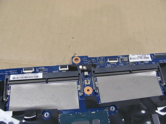 736-6 материнська плата SR3L8 i7-8650U  01YR306 448.0CW07.0011 для Lenovo Thinkpad T580 P52S  оригінал Де купити