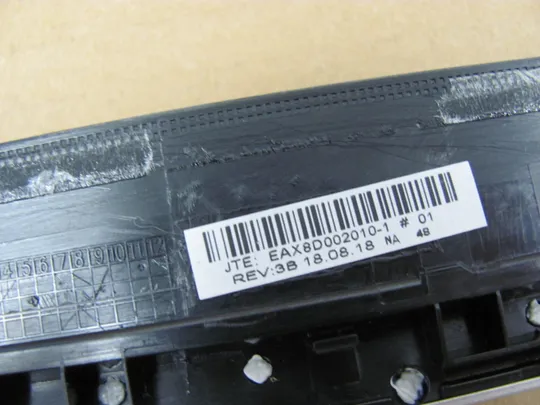 номер0136-2 рамка матриці EAX8D002010  для HP ProBook 470 G5 оригінал Інтернет-аукціон