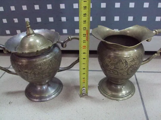 Купити Спецовники сахарница и сливочник молочник Индия латунь №11426