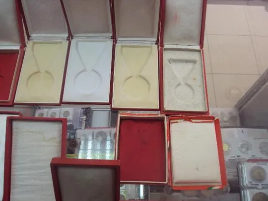 орден венгия футляр коробка к награде лот 15 шт  №8912 З аукціону