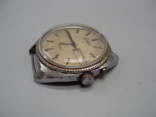 Наручные часы Слава 26 камней календарь ссср Slava 26 jewels высота 4,3 см не на ходу №15881 Де купити