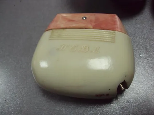 Электробритва Нева в футляре Ленинград Зик ссср бритва электическая №11514 Де купити