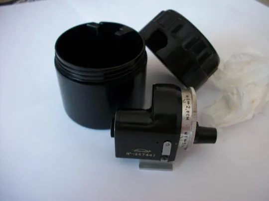 Купити Универсальный Видоискатель СССР [барабанный] No-267447 [Футляр]