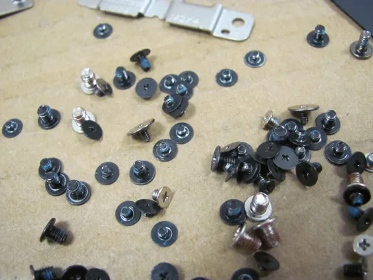 839-34 комплектуюче кріплення гвинти для Dell Latitude 9410  2-in-1 оригінал Де купити