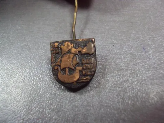 знак латвия даугавпилс кораблик №241 Ціна