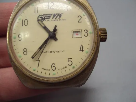 Наручные часы VK Karl-Mark-Stand GDR календарь ГДР не на ходу размер 3,7х3,4 см №14701 З аукціону