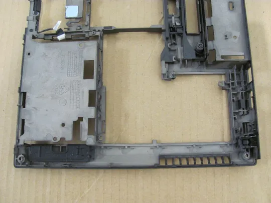 номер0109-1 Кришка дно піддон корпуса 6070B0606501 685997-001 для HP ELITEBOOK 8470P 8460P Оригінал Недорого