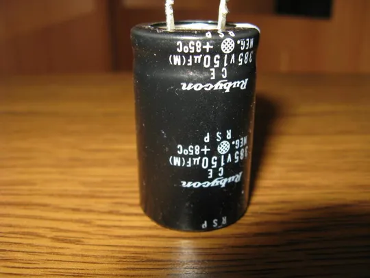 Конденсатор RUBYCON 150mF 385v Ціна