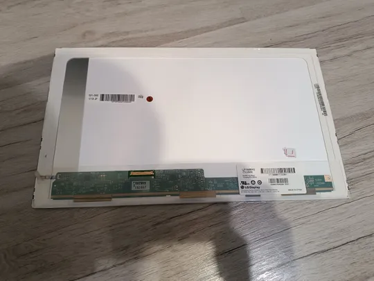 Купити Матриця 15.6 40 pin LTN156AT03 LP156WH2 N156BGE LP156WH4 LTN156AT05 B156XW02