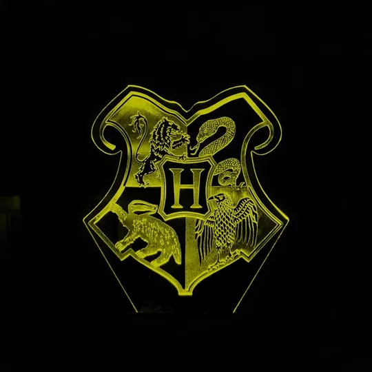 Акриловий світильник-нічник Hogwarts School жовтий tty-n002077 Ціна