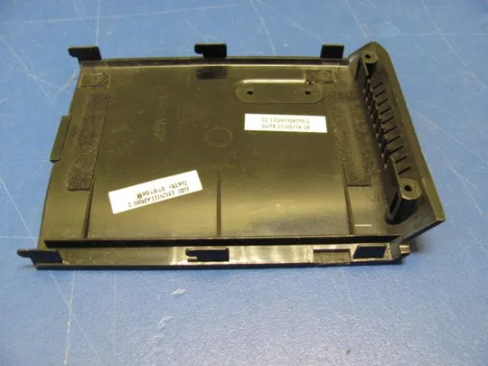 №75-9 сервісна кришка 13GN111AP060-2 для ASUS Z53S оригінал Продаж