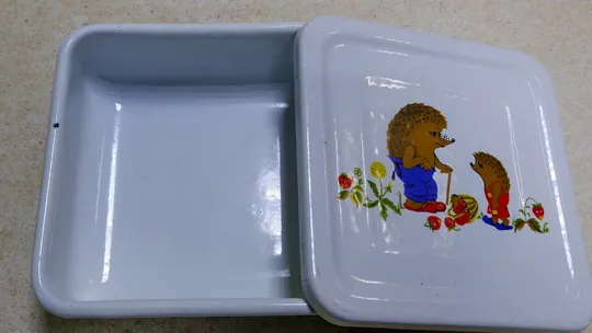 Лоток контейнер емалірований дитячий посуд Їжачки старий радянський Вживане #2 З аукціону