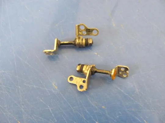 №6-39 петлі кріплення для Toshiba Portege R30-A-13W оригінал З аукціону