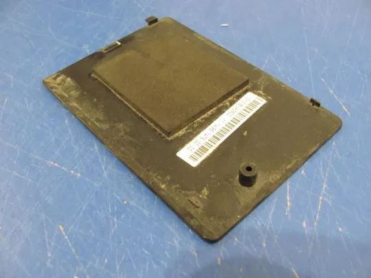 №7-1 сервісна кришка  13N0-BNA0602 13N0-BNA0601 для Novatech Nspire C17b N1734 MEDION  E7228 E7223 E7226T E7627 оригінал З аукціону