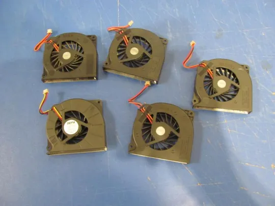 номер0250-11 Вентилятор (кулер, FAN) для Fujitsu Lifebook E544 E546 E547 E734  E736 E737 E743 E744 E746 E754 E576 оригінал Недорого