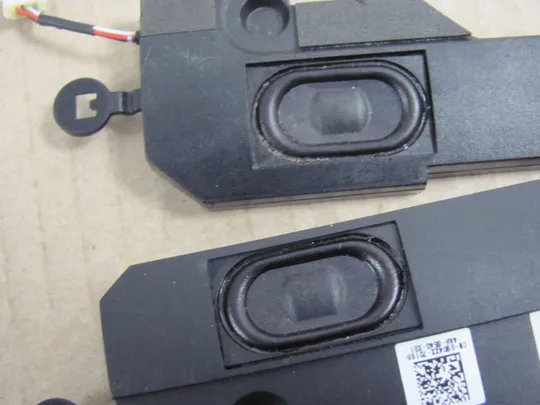 381-18 динаміки 0904XX 023.4000B.0011 для DELL Latitude 13 3350 P47G 3340  оригінал З аукціону