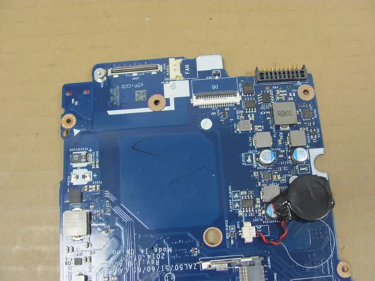 839-3 материнська плата ZAL50\51\60\61 LA-B071P  SR27G  i3-5005U  для Dell Latitude 3450 3550  оригінал Де купити