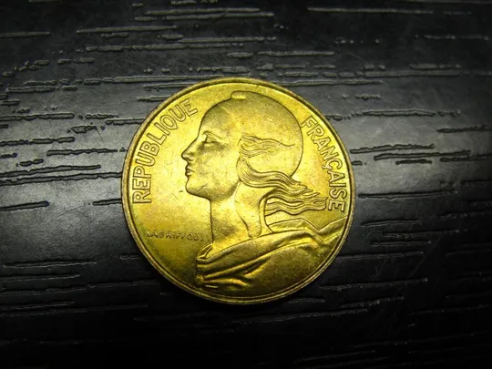 10 сантимів 1995 Франція Ціна