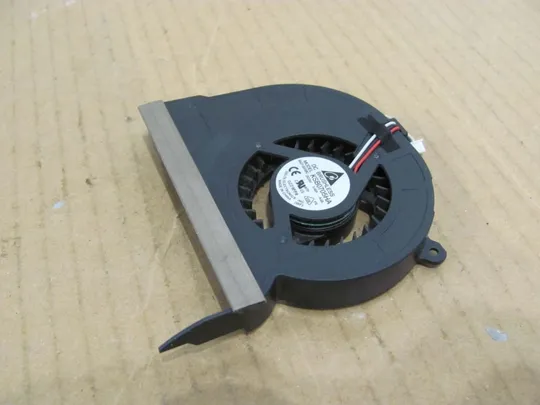 495-18 Вентилятор (кулер, FAN) BA31-00098C для SAMSUNG RV510 RV513 RV515 оригінал Ціна