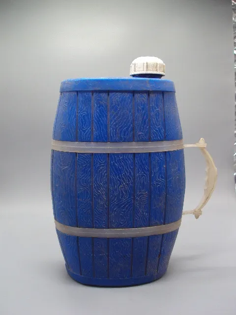 Канистра для непищевых продуктов ссср пластик бочонок с ручкой размер 28,8 х 32 х 15 см №15682 Ціна