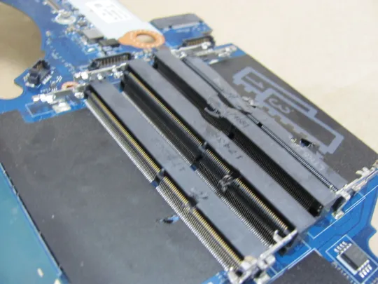 610-23 материнська плата APW70 LA-C391P 848306-001 SR2FM E3-1535M  для HP EliteBook ZBOOK 17 G3  оригінал Інтернет-аукціон