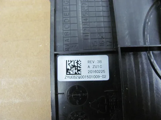 48-25 Заглушка замість DVD-приводу ZYUEBZQ001501 для Acer Aspire E5-523G E5-553 E5-553G E5-575G E5-576 E5-576G оригінал Де купити