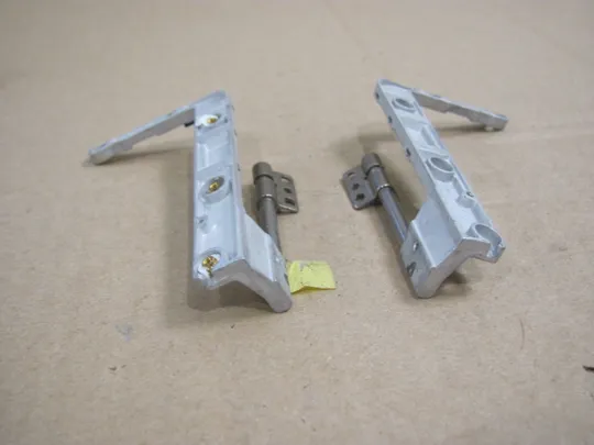 805-25 петлі  для Apple Macbook A1181 13&quot; оригінал З аукціону