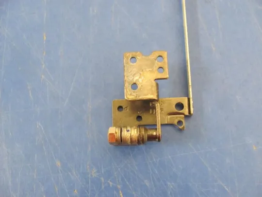 №29-7 кріплення з петлями 13N0-BNM0B12 для MEDION AKOYA P7632 DNS C17A оригінал З аукціону