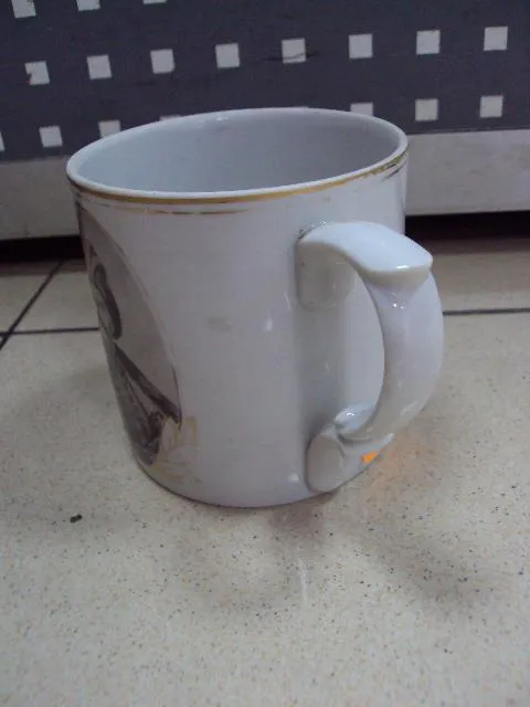 Чашка кружка гетьман Богдан Хмельницкий фарфор полонное гетман полонне высота 9,5 см №10759 З аукціону