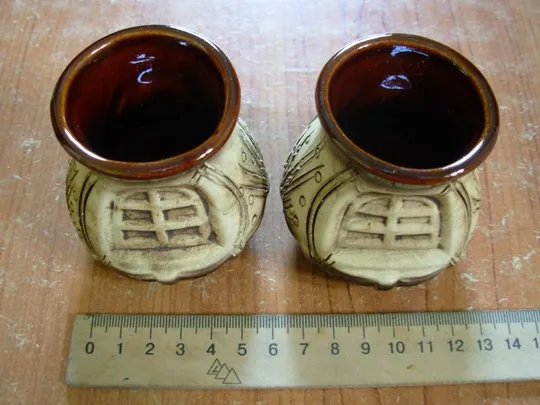 2 керамічні чашки Ціна