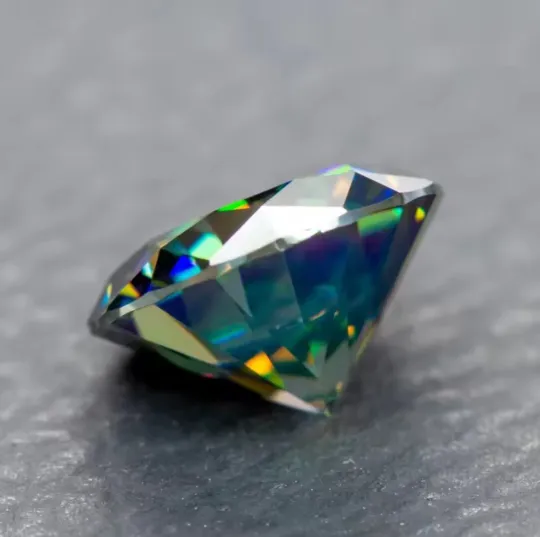 Купити Муассаніт 2 карата 8мм з сертифікатом.