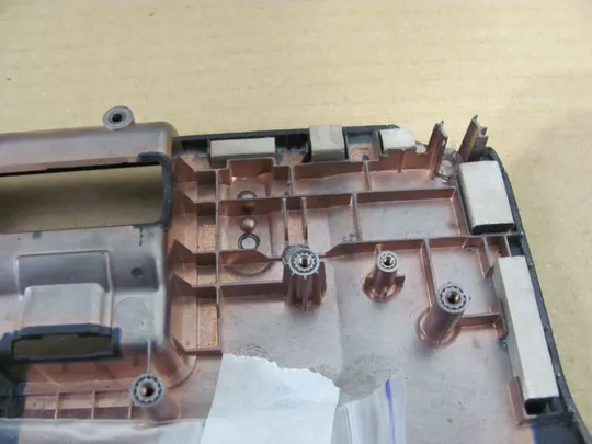 фото 14, 568-1 Кришка дно піддон корпуса 070FM3 для Dell XPS 15 L501X L502X P11F оригінал