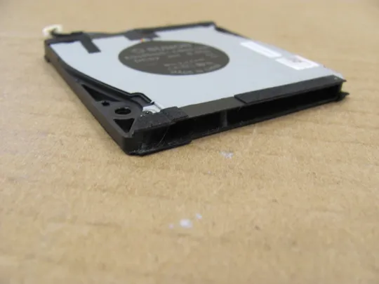 840-44 Вентилятор (кулер, FAN) DC28000SKSL 0VGJW5 для Dell Latitude 9420 2-in-1  оригінал Де купити