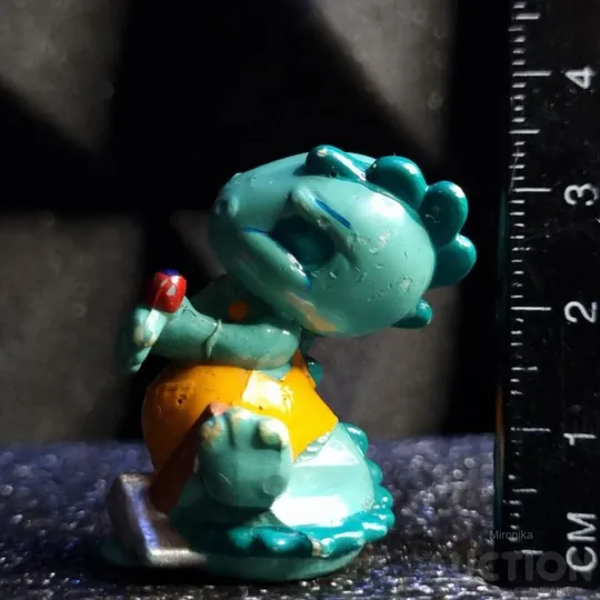 Фігурка Динозавр-будівельник з Кіндер Сюрприз (Ферреро), 1995 рік. Інтернет-аукціон