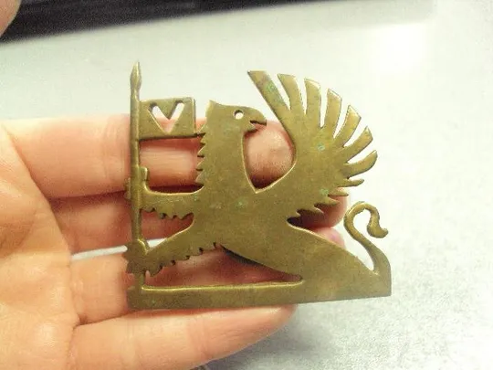 знак грифон с флагом винт №13555 Ціна