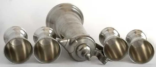 Антикварні олов'яні глечик і 4 келихи, Germany Недорого