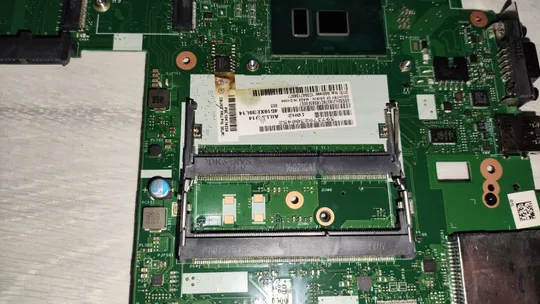 материнська плата робоча Lenovo L560 aill1/l2 la-c421p rev:1.0 i3-6100U З аукціону