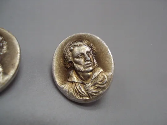 Знак личности русский поэт классик писатель А.С. Пушкин лот 2 шт №17190 Продаж