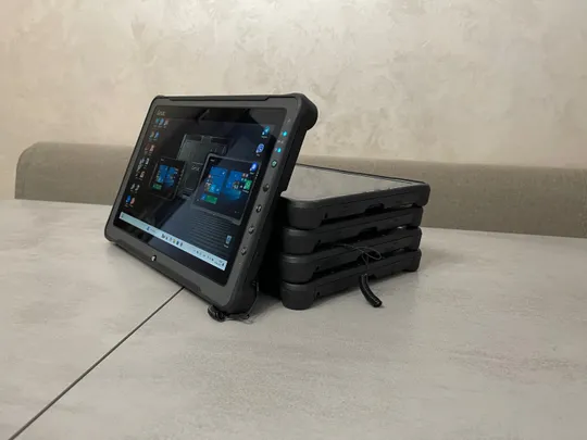 Купити Захищений планшет Getac F110 G3, 11.6&quot;, i5-6200U, 8GB, 512GB, 4G LTE, GPS. Гарантія.