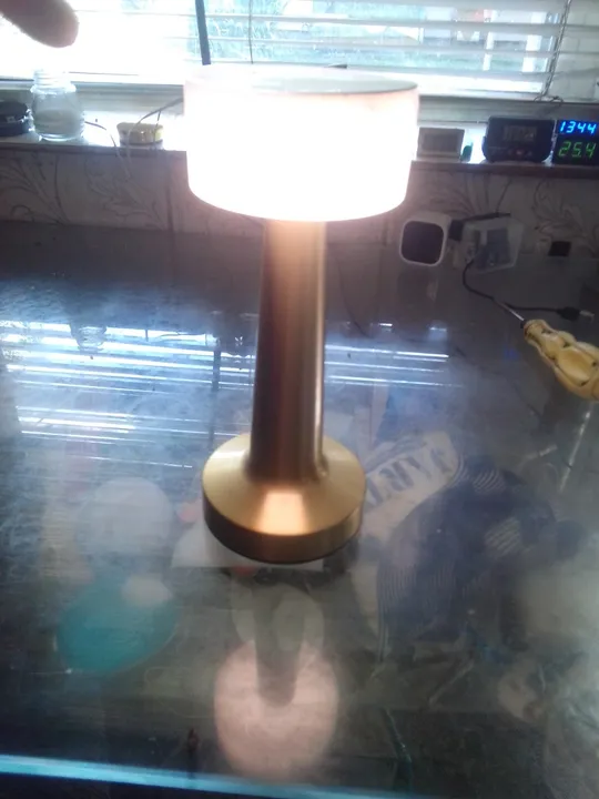 тач лампа.три кольори З аукціону