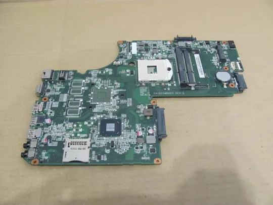 номер0307-13  материнська плата Mainboard Материнка Основна плата Системна плата Плата системи Laptop motherboard мамка  ноутбучна плата DA0BD5MB8D0  для Toshiba Satellite L70 L70-A C70 C70-A оригінал Ціна