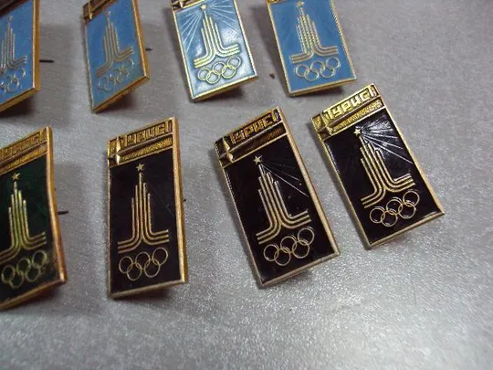 знак олимпиада москва 1980 символ турист лот 9 шт №3552 Продаж